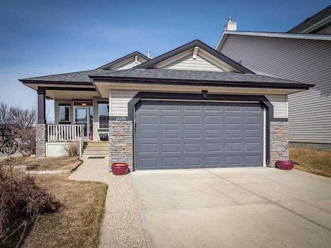 12050 Valley Ridge Dr NW Calgary, AB T3B 5W8