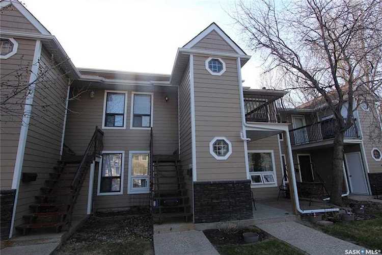 198 Cedar Meadow Dr Regina, SK S4X 3J6