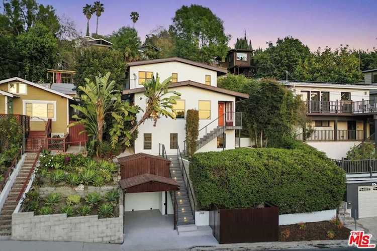 1518 Sanborn Avenue Los Angeles, CA 90027