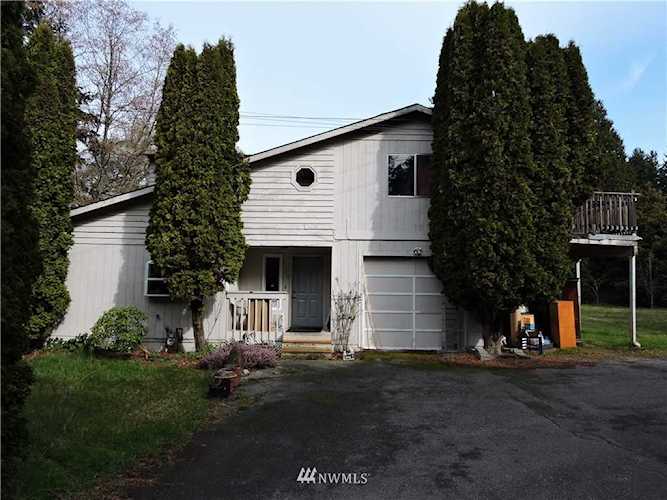15519 56th Ave W Edmonds, WA 98026
