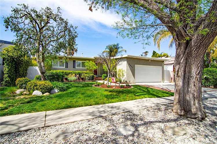 5837 Wish Avenue Encino, CA 91316