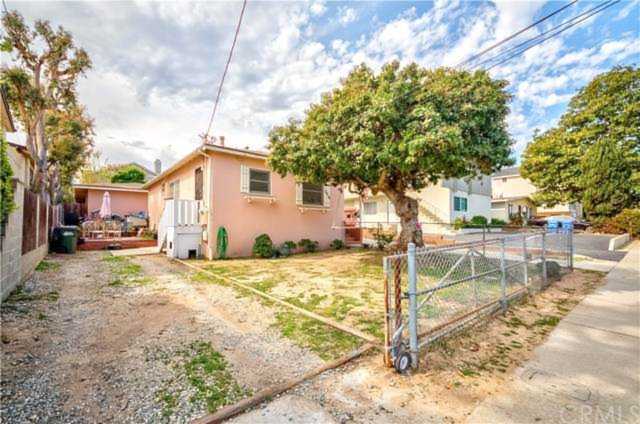 2416 Carnegie Lane Redondo Beach, CA 90278