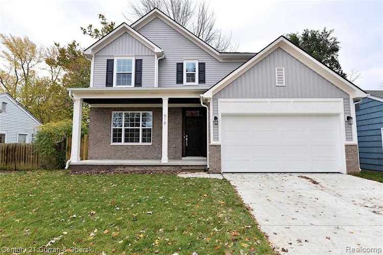 4144 Springer Ave Royal Oak, MI 48073