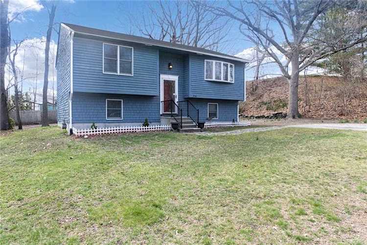 1741 Pontiac Ave Ave Cranston, RI 02920