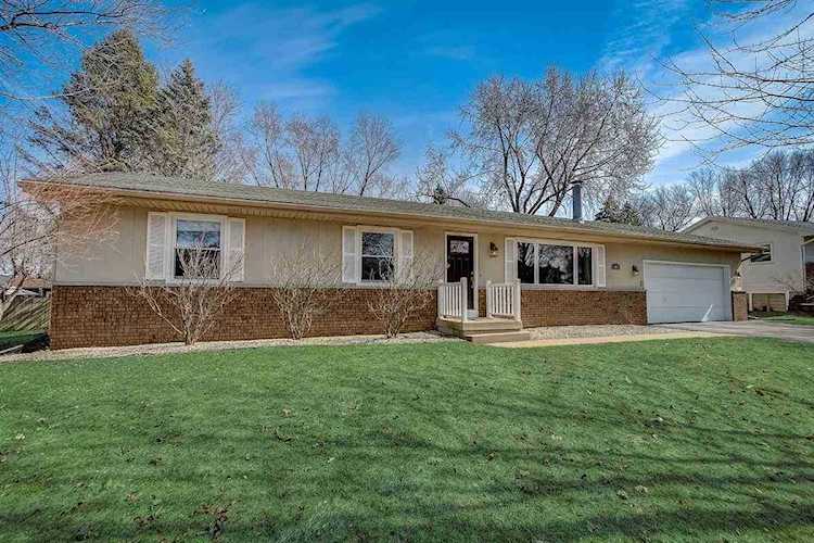 1002 Winston Way Waunakee, WI 53597