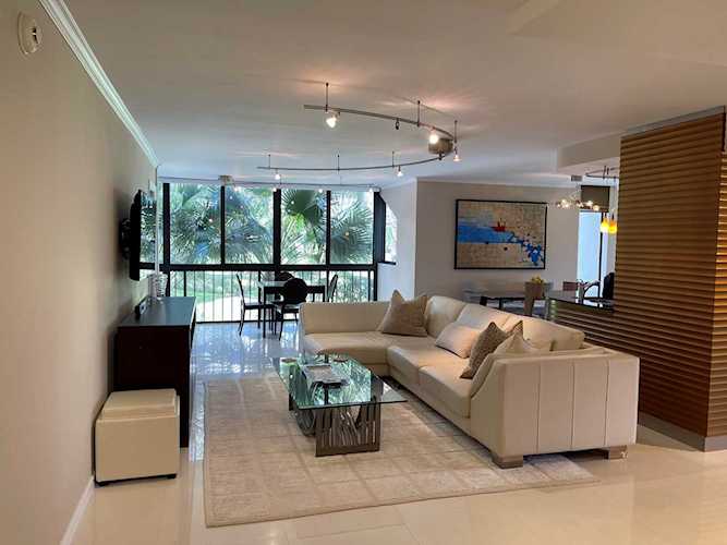 1922 Bridgewood Drive #1922 Boca Raton, FL 33434
