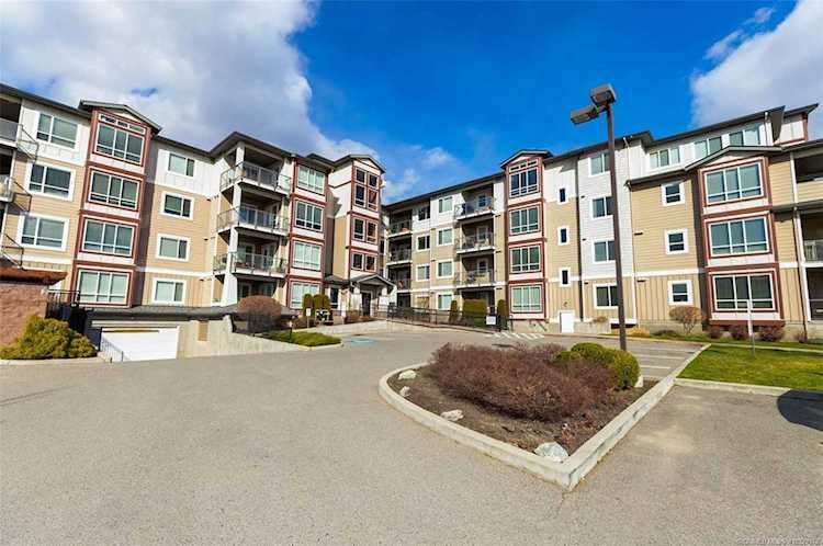 850 Saucier Avenue Kelowna, BC V1Y6A3
