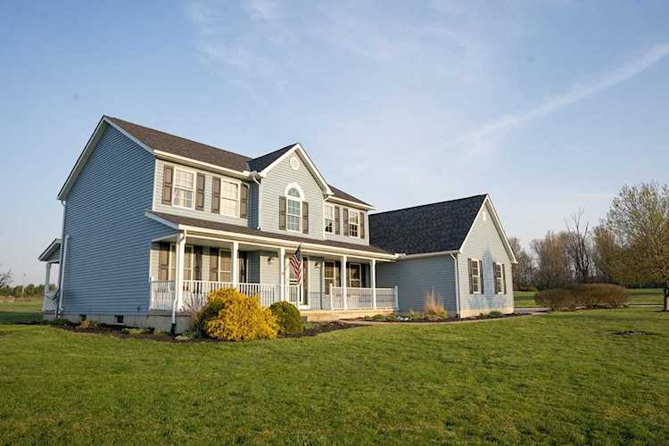 125 Simeon Drive Hebron, OH 43025