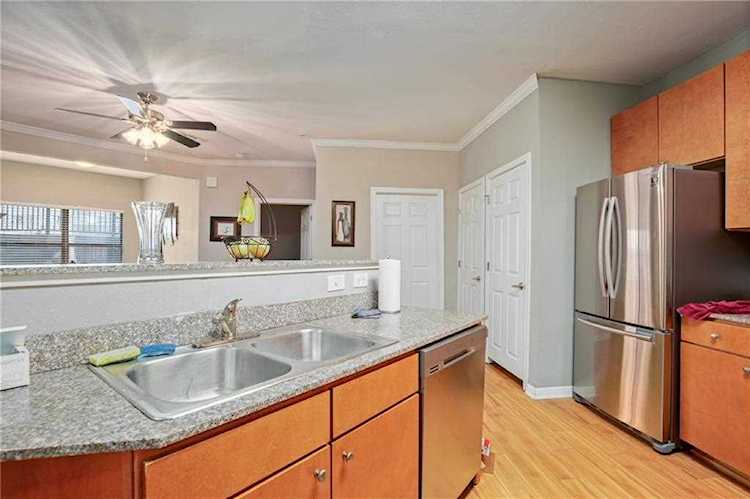 2502 Leon ST #205 Austin, TX 78705
