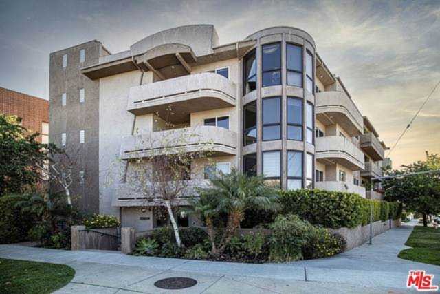 11766 W Sunset Boulevard #302 Los Angeles, CA 90049