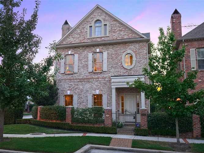 2522 Lake Front Circle The Woodlands, TX 77380