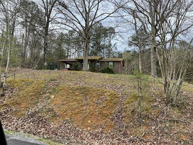 1338 SE Abrams Rd SE Silver Creek, GA 30173