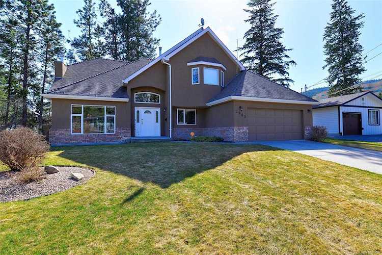 2943 Lyon Road West Kelowna, BC V4T1H9
