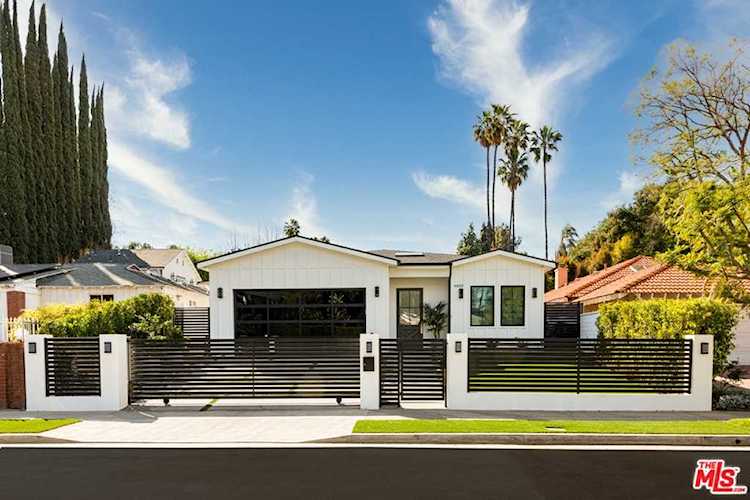 4809 Genesta Avenue Encino, CA 91316