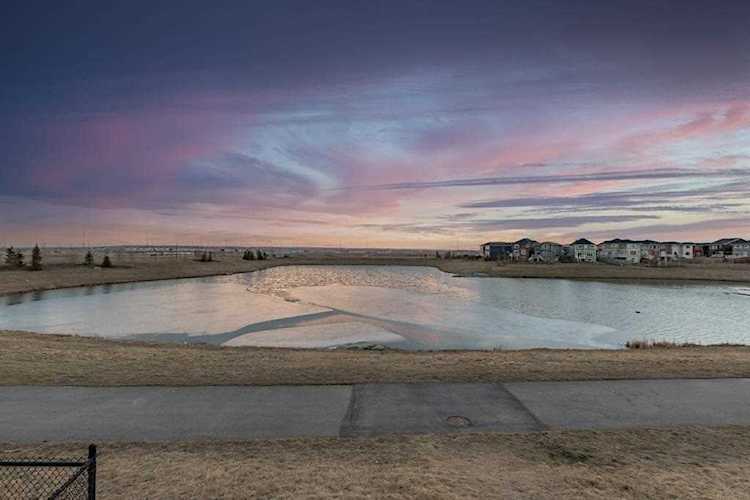 220 Redstone View NE Calgary, AB T3N 0M9