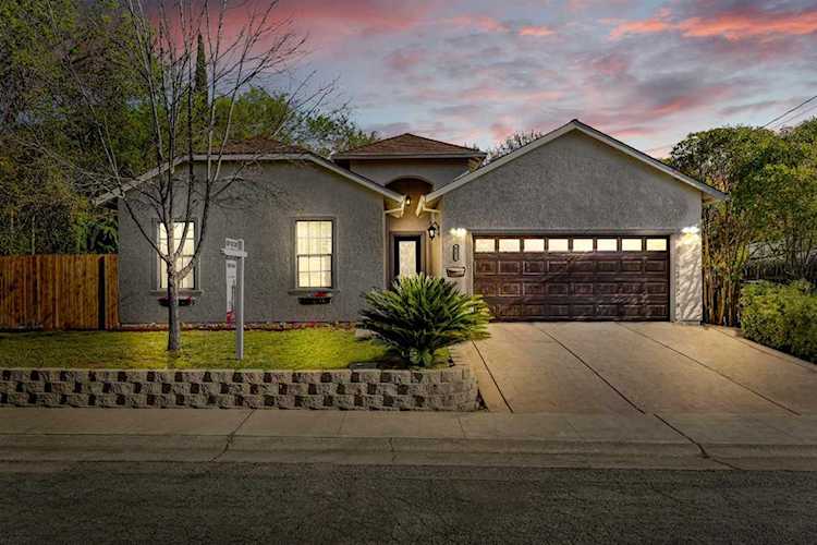 6251 Cassady Way Carmichael, CA 95608