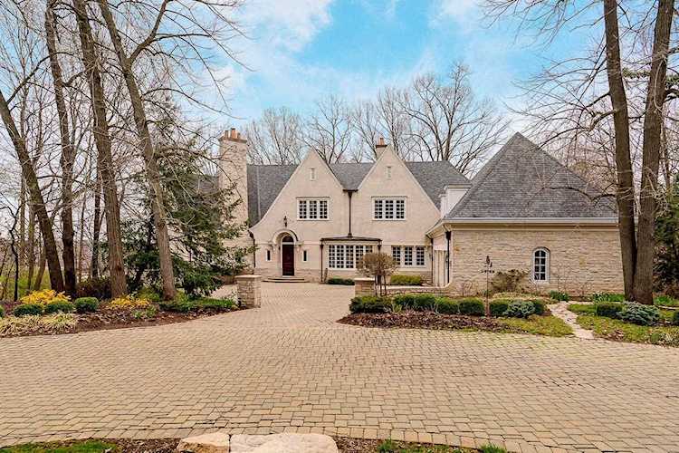2030 Aladdin Woods Court Columbus, OH 43212