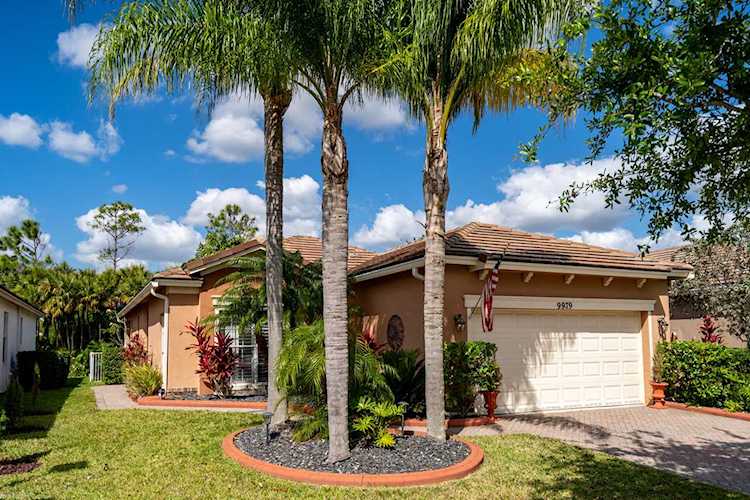 9979 SW Stonegate Drive Port Saint Lucie, FL 34987