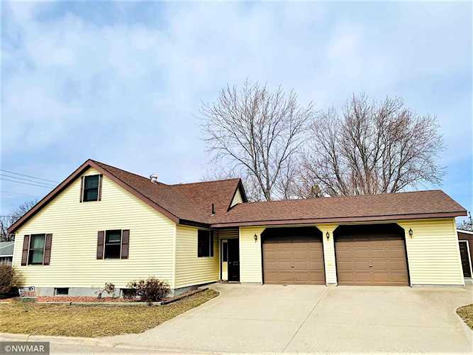 338 Minnesota Avenue N Moranville Twp, MN 56726