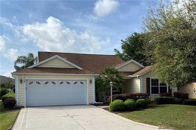 725 Inner CIRCLE The Villages, FL 32162