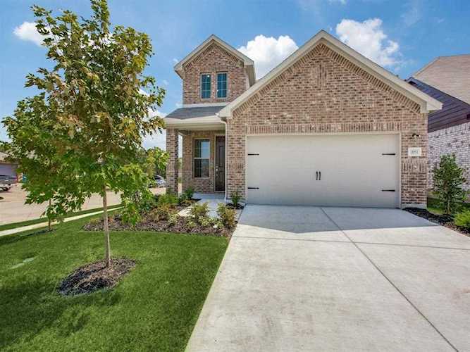 4557 Wilbarger Street Plano, TX 75024