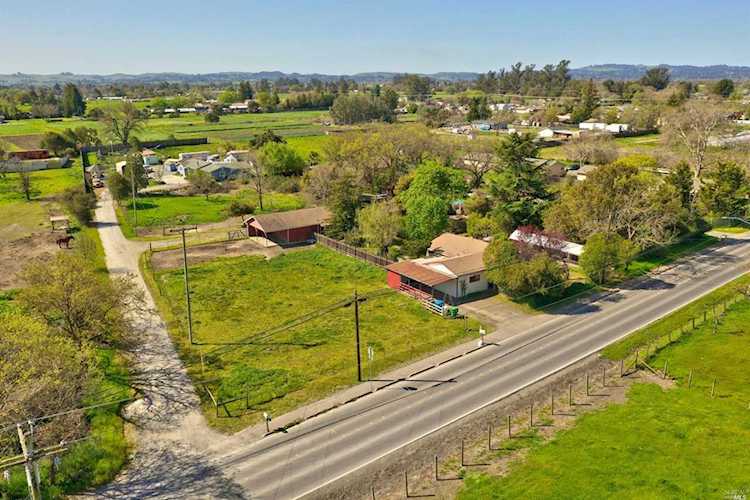 670 Bellevue Avenue Santa Rosa, CA 95407