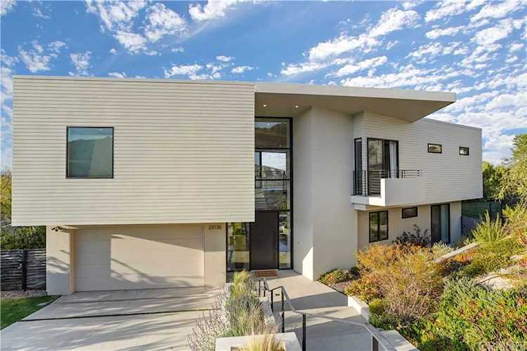 23735 Fern Trail Calabasas, CA 91302