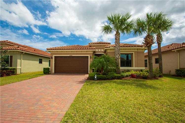 5526 40th Ave Vero Beach, FL 32967