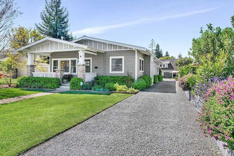 5 1st Street Healdsburg, CA 95448