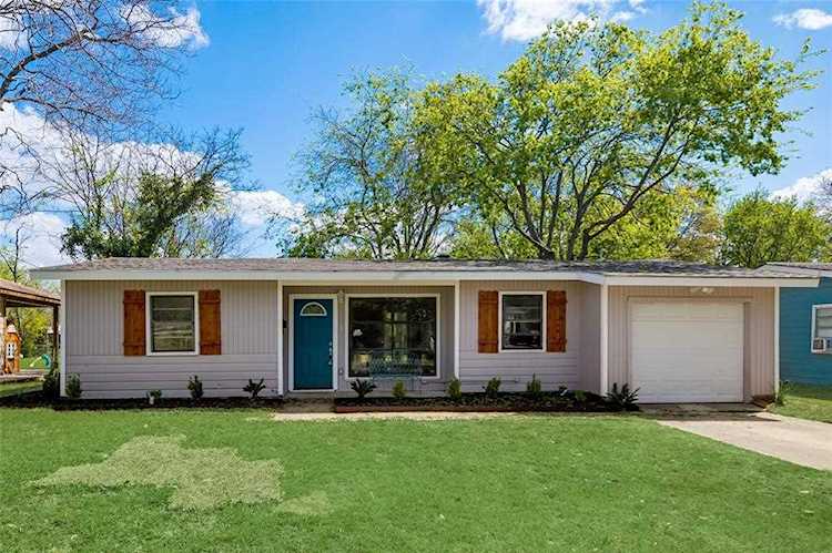 2658 Hearthstone Drive Farmers Branch, TX 75234