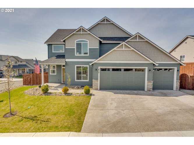 610 E Tanoak Ave La Center, WA 98629