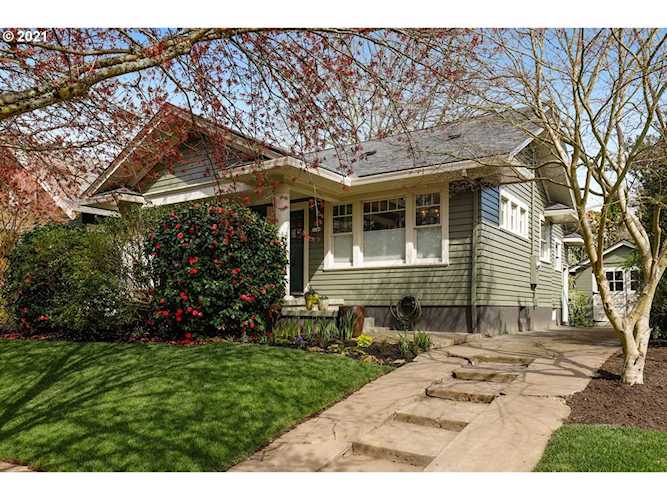 2406 NE 42nd Ave Portland, OR 97213
