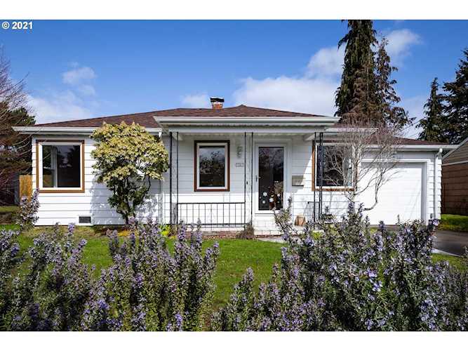 7307 SE Martins St Portland, OR 97206