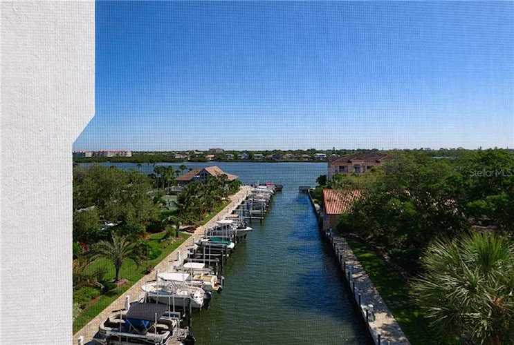 5911 Midnight Pass Rd #505 Sarasota, FL 34242