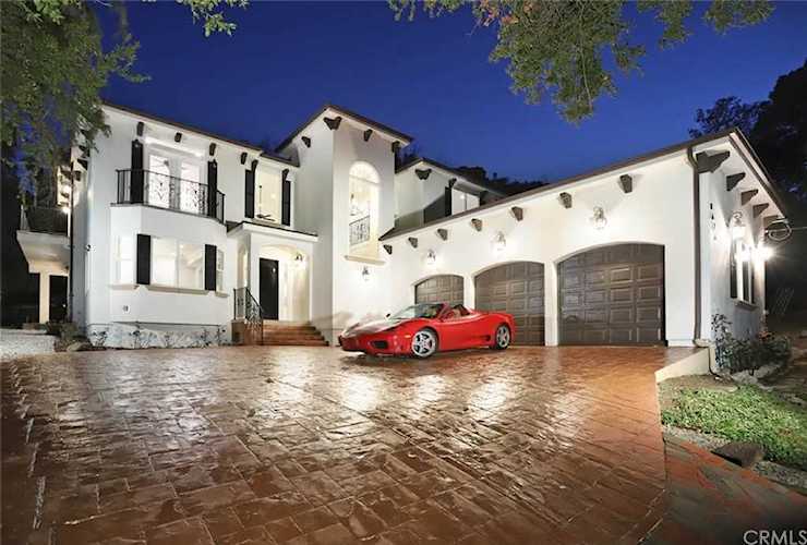 8626 Topley Sunland, CA 91040