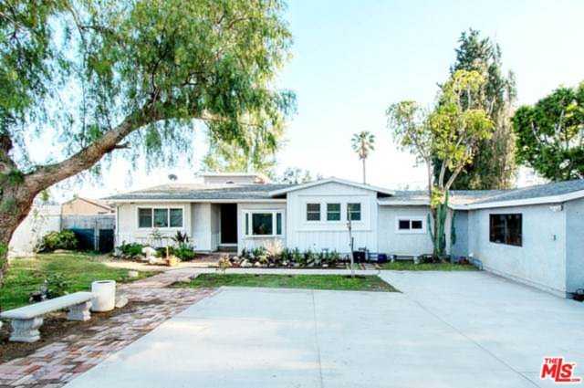 21440 Chatsworth Street Chatsworth, CA 91311