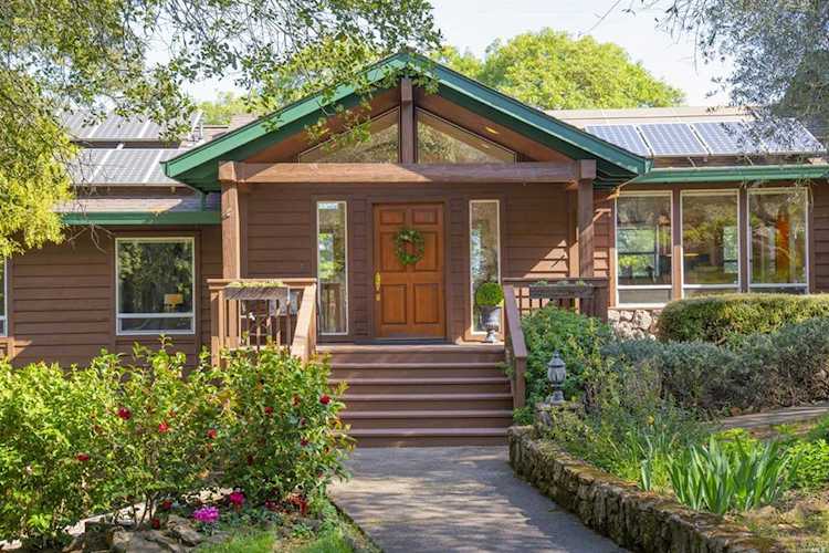 4383 Parker Hill Road Santa Rosa, CA 95404