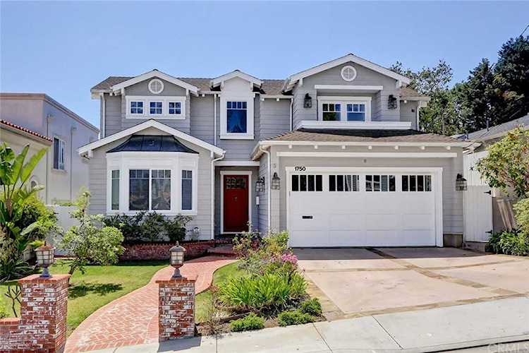 1750 Ruhland Avenue Manhattan Beach, CA 90266