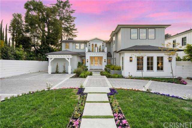 4519 Haskell Avenue Encino, CA 91436