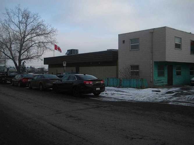 5141 20 Ave SE Calgary, AB T2B 0B1