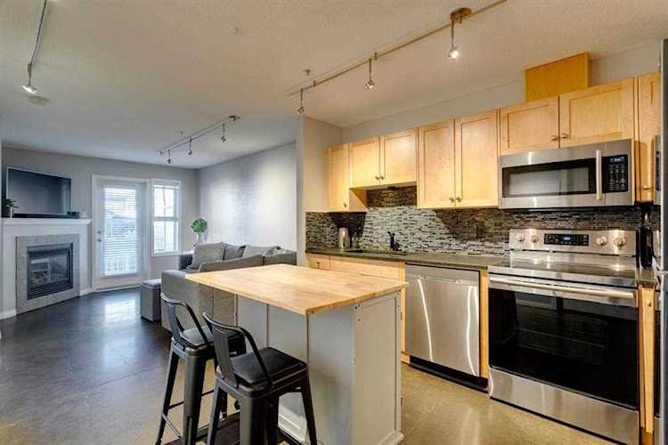 1811 34 Ave SW #101 Calgary, AB T2T 2B9