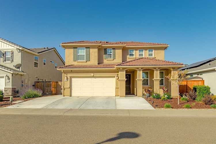9992 Asilomar Elk Grove, CA 95757