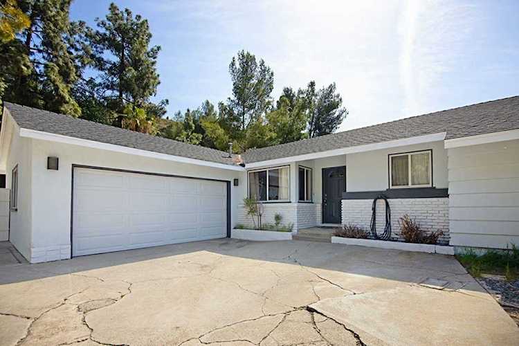 5160 Redwillow Lane La Canada Flintridge, CA 91011