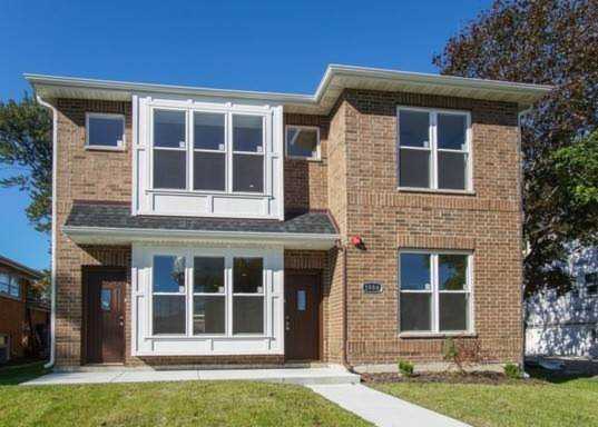1986 Pine St #2 Des Plaines, IL 60018