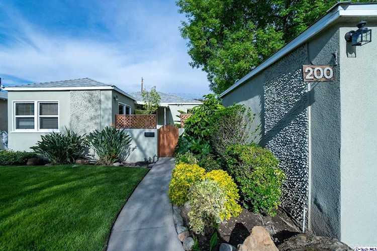 200 N Brighton Street Burbank, CA 91506