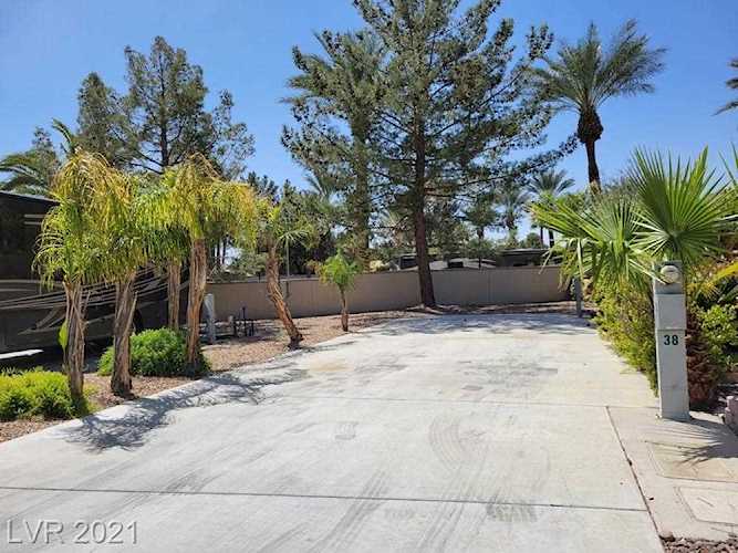 8175 Arville St #38 Las Vegas, NV 89139