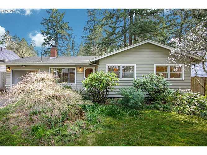 16748 Lake Forest Blvd Lake Oswego, OR 97035