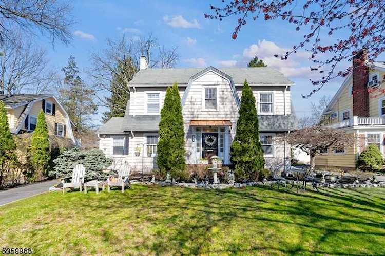 247 S Ridgewood Rd South Orange Village Twp., NJ 07079