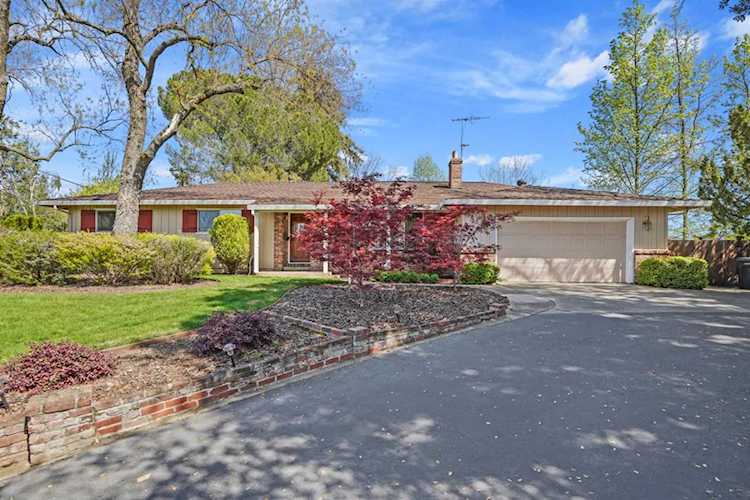 4330 Paradise Drive Carmichael, CA 95608