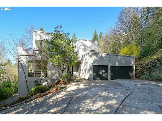 3150 SW 48th Ave Portland, OR 97221